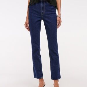 Abercrombie & Fitch Ultra High Rise Ankle Straight Jean Size 27